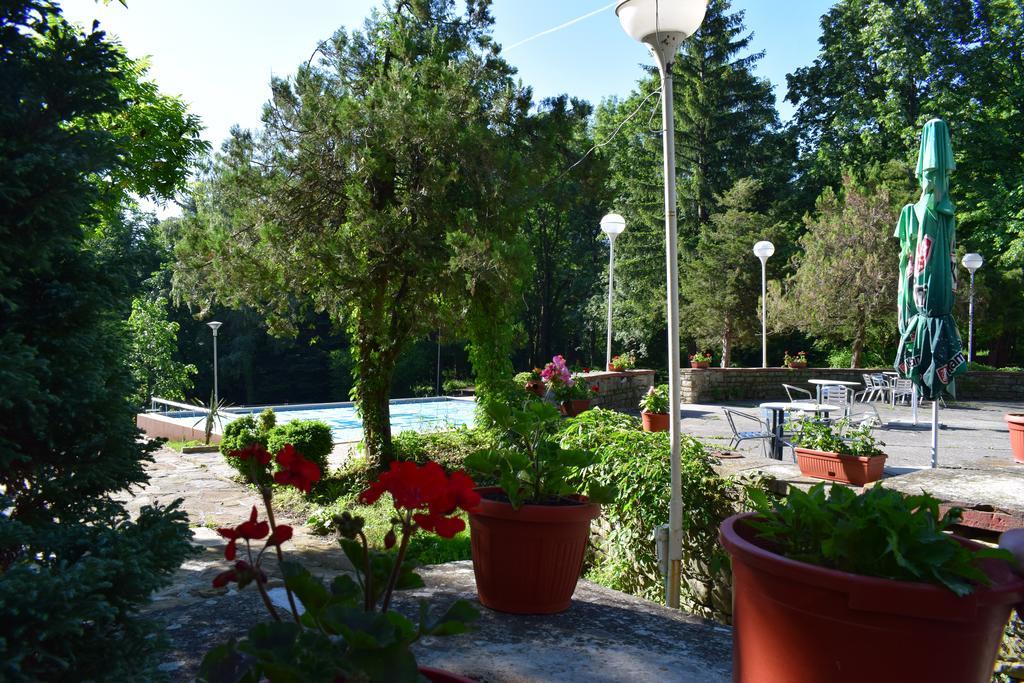 Балнеохотел "Люляци" Vrabtsite Exterior photo